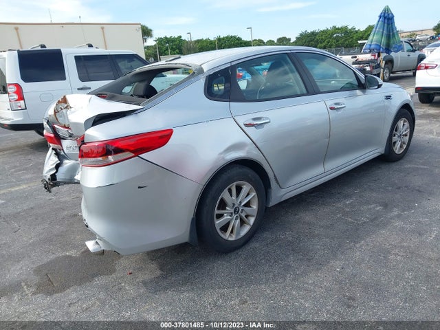 KIA Optima Lx 2017 5XXGT4L31HG157095 Image 4
