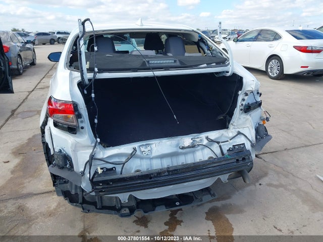 Toyota Corolla Hybrid Le 2022 JTDEAMDE1N3010722 Image 17