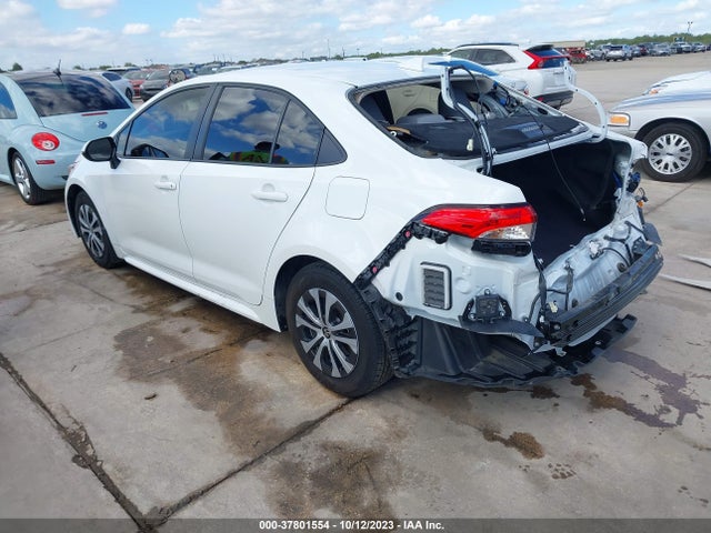 Toyota Corolla Hybrid Le 2022 JTDEAMDE1N3010722 Image 3