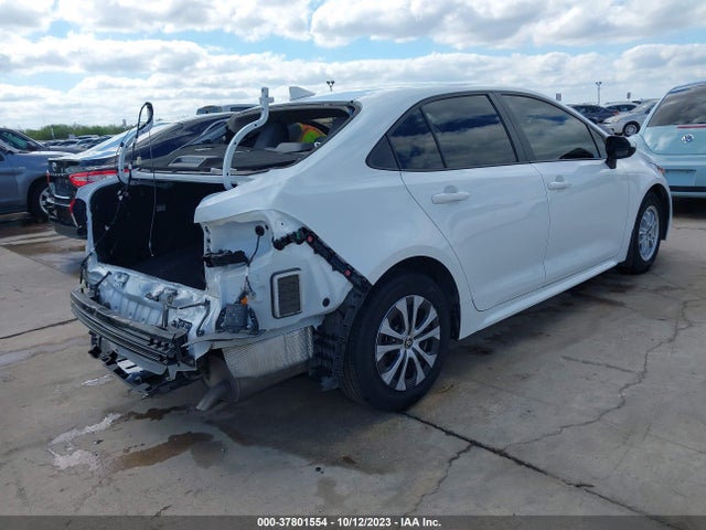Toyota Corolla Hybrid Le 2022 JTDEAMDE1N3010722 Image 4