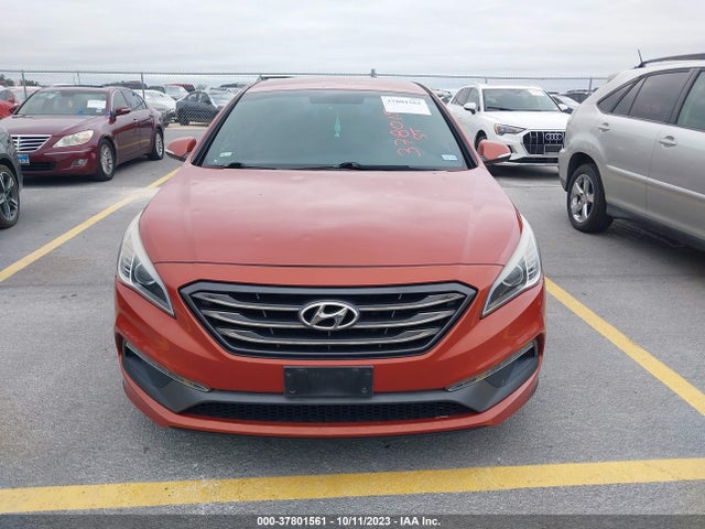 2015 HYUNDAI SONATA SPORT 2.0T VIN: 5NPE34ABXFH081024