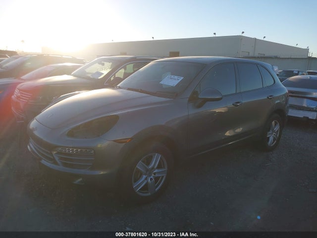 2012 PORSCHE CAYENNE WP1AA2A26CLA00311 Photo 1