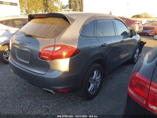 2012 PORSCHE CAYENNE WP1AA2A26CLA00311 Photo 3