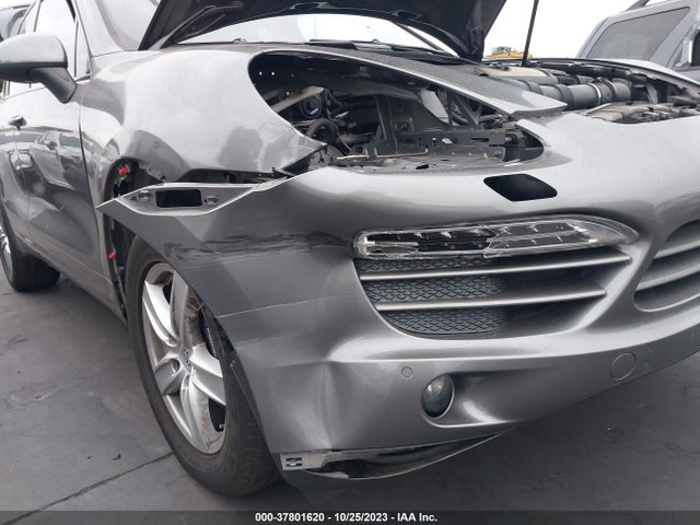 2012 PORSCHE CAYENNE WP1AA2A26CLA00311 Photo 5