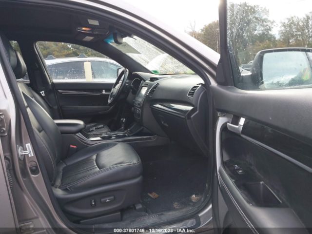 5XYKWDA70FG652257 KIA Sorento Sx Limited