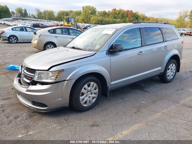 Dodge JOURNEY SE 2018 3C4PDCAB5JT302053 Image 2