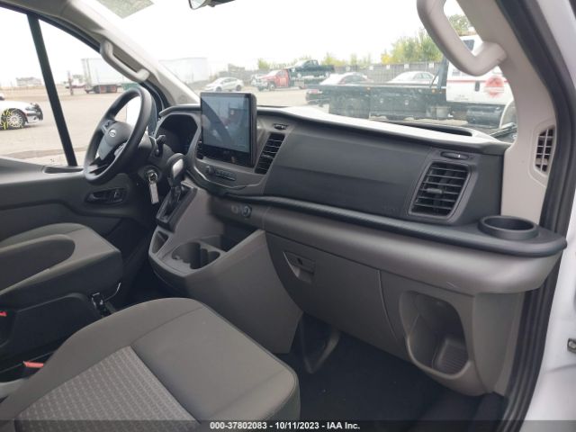 1FBAX2Y83NKA84532 Ford Transit Passenger Wagon Xl/xlt