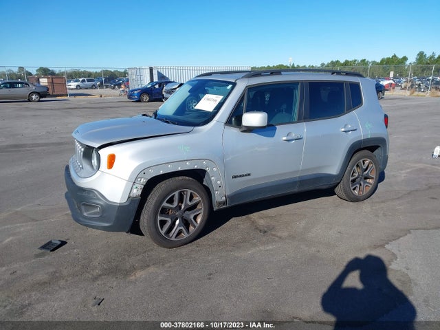 Jeep Renegade Latitude 2015 ZACCJABT2FPB43834 Image 2