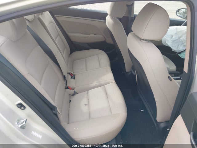 2018 HYUNDAI ELANTRA SE VIN: KMHD74LF9JU502371