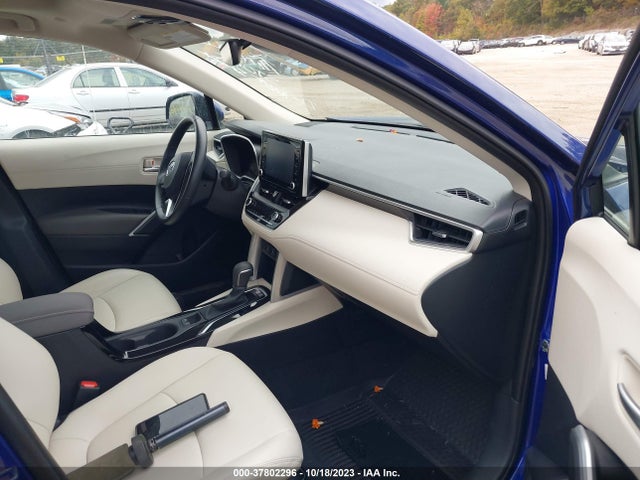 Toyota Corolla Cross Xle 2022 7MUDAABG8NV042814 Image 5