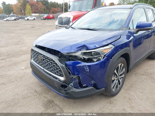Toyota Corolla Cross Xle 2022 7MUDAABG8NV042814 Image 6