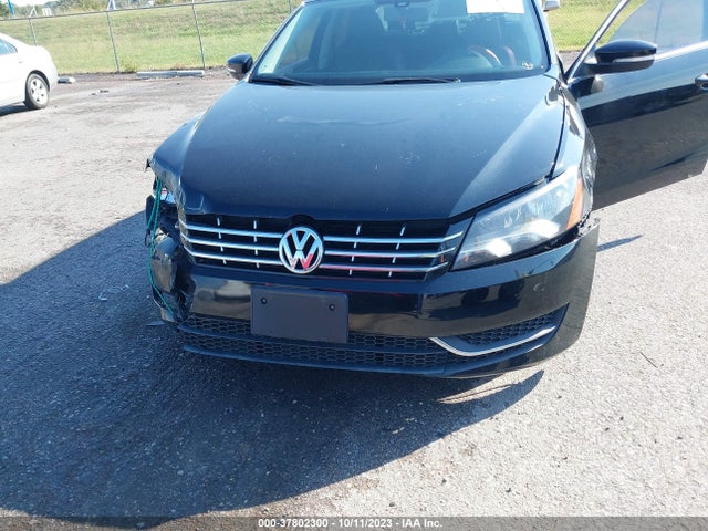 1VWBV7A39FC026323 Volkswagen Passat 2.0l Tdi Se W/sunroof