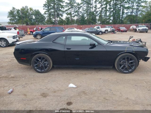 2C3CDZAG1NH257354 Dodge Challenger Sxt