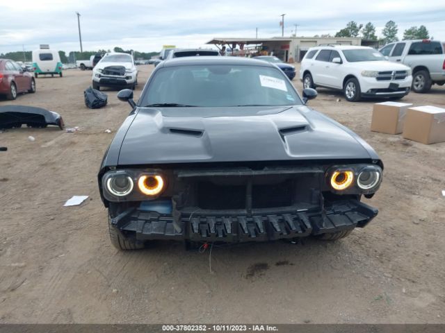 2C3CDZAG1NH257354 Dodge Challenger Sxt