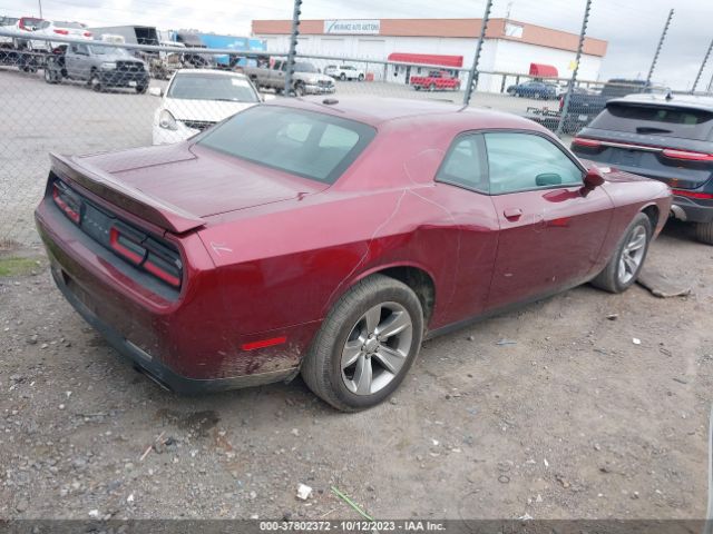2C3CDZAG0MH641303 Dodge Challenger Sxt