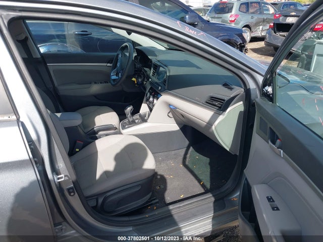 2019 HYUNDAI ELANTRA SEL VIN: KMHD84LF2KU743087