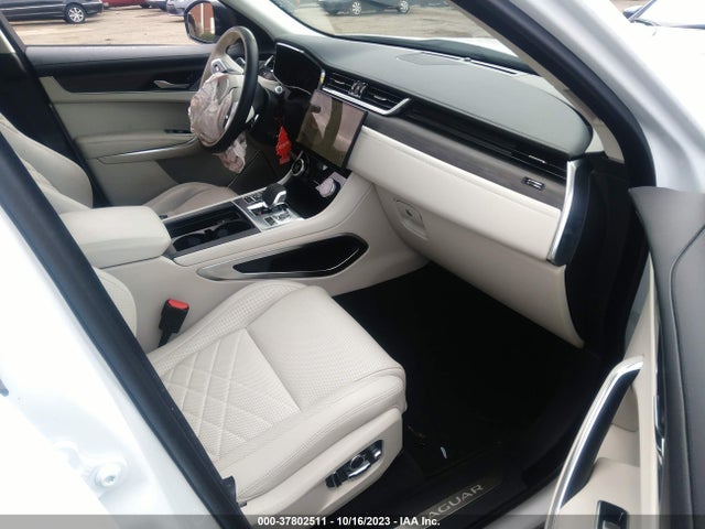 2023 JAGUAR F-PACE SADCJ2EX5PA703730 Photo 4