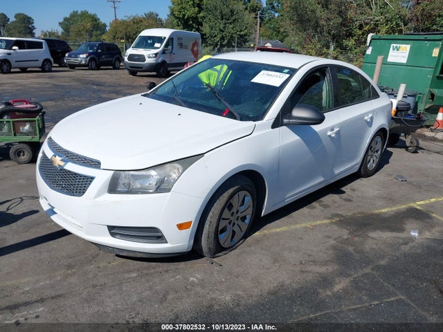 Chevrolet CRUZE LS 2014 1G1PA5SH8E7184350 Image 2