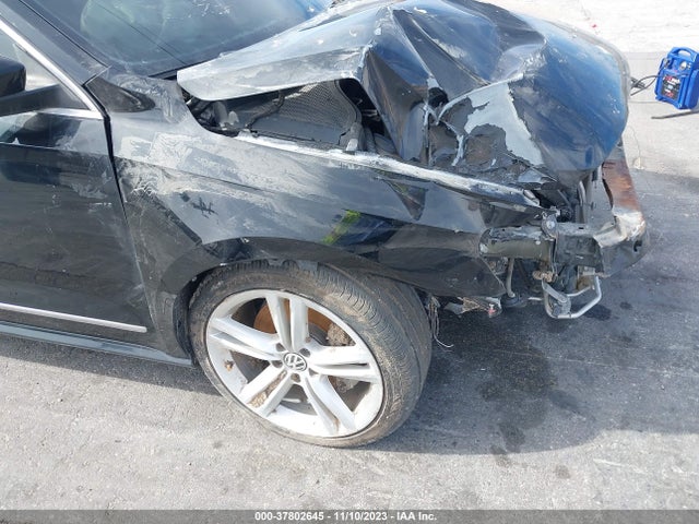 1VWCN7A34EC107085 Volkswagen Passat Tdi Sel Premium