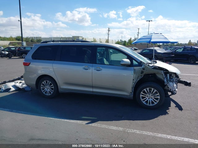 2016 TOYOTA SIENNA XLE/XLE AAS/LTD VIN: 5TDYK3DC7GS723273