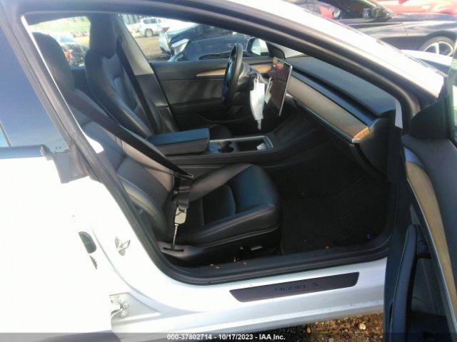 2021 TESLA MODEL 3 5YJ3E1EB6MF979304 Photo 4