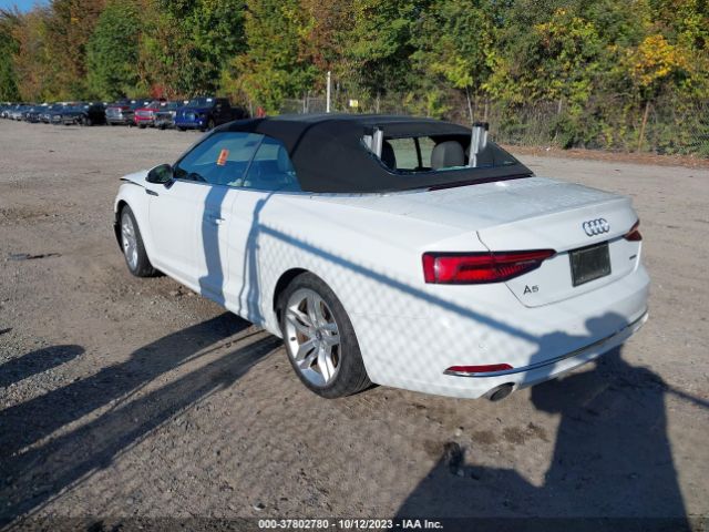WAUYNGF52KN010953 Audi A5 45 Premium