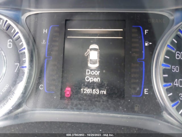 Chrysler 200 Limited 2015 1C3CCCAB1FN563306 Image 7