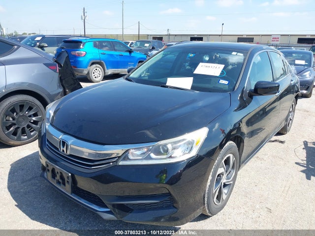 Honda ACCORD LX 2017 1HGCR2F39HA005849 Image 2