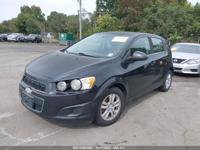 Chevrolet SONIC LT 2014 1G1JC6SG2E4141525 Image 2
