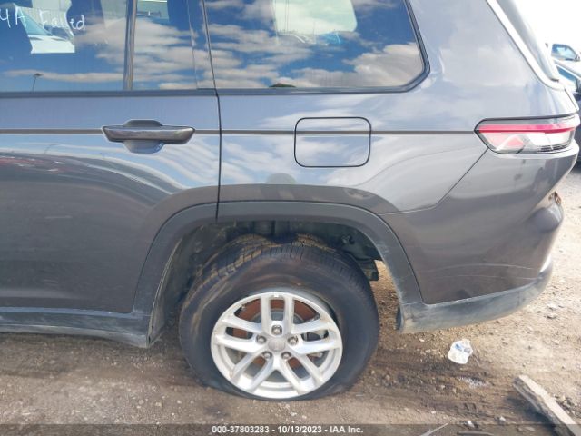 1C4RJKAG5P8807833 Jeep Grand Cherokee L Laredo