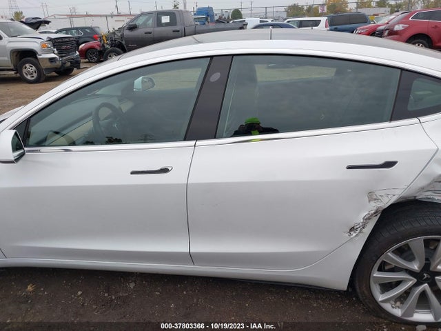 Tesla Model 3 Long Range/performance 2019 5YJ3E1EB5KF469314 Image 13