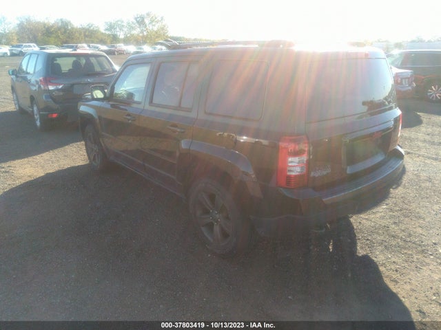 1C4NJRBB1GD809743 Jeep Patriot 75th Anniversary