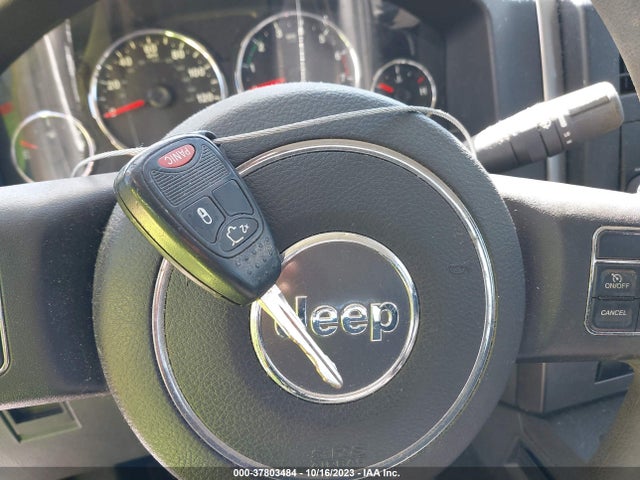 2011 JEEP LIBERTY SPORT VIN: 1J4PP2GK1BW562898
