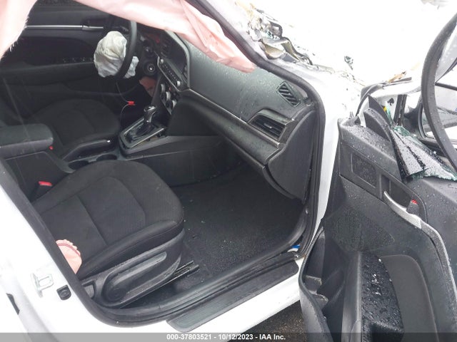 2019 HYUNDAI ELANTRA SEL VIN: 5NPD84LF4KH463220