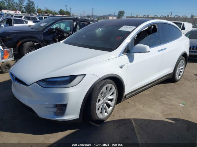 5YJXCBE21GF010902 Tesla Model X 70d/90d/75d/60d/p100d