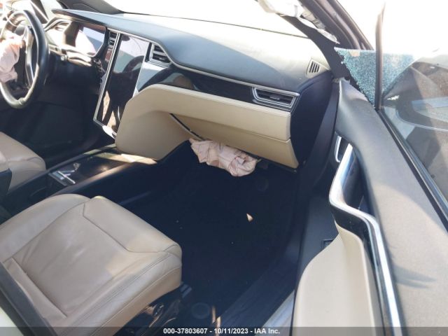 5YJXCBE21GF010902 Tesla Model X 70d/90d/75d/60d/p100d