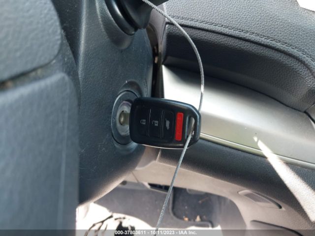 2HKRM3H36GH501841 Honda CR-V LX