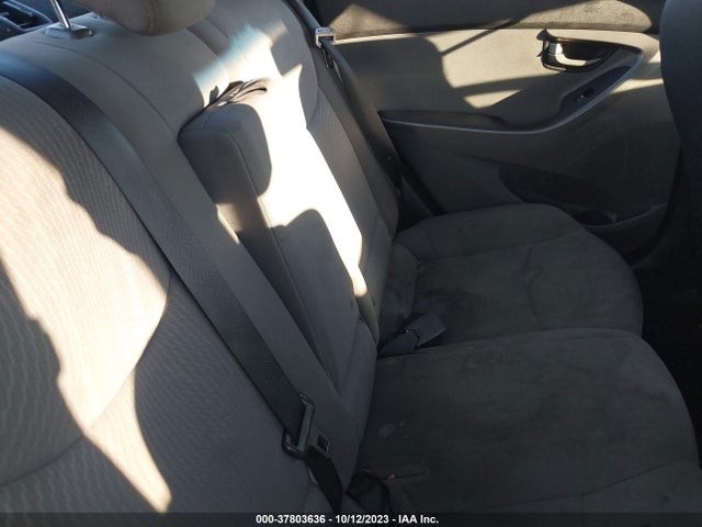 Hyundai ELANTRA SE 2016 5NPDH4AE2GH717069 Image 8