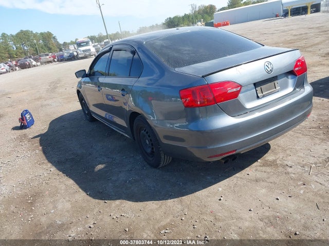 3VW2K7AJ5EM221422 Volkswagen Jetta Sedan S
