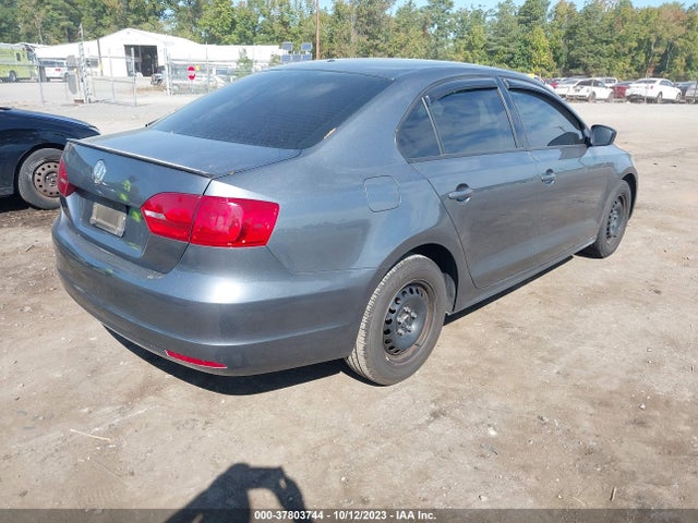 3VW2K7AJ5EM221422 Volkswagen Jetta Sedan S