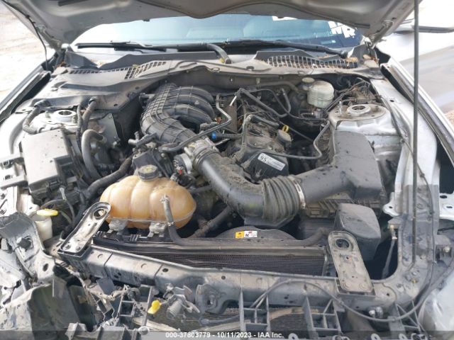 1FA6P8AM2F5388761 Ford Mustang V6