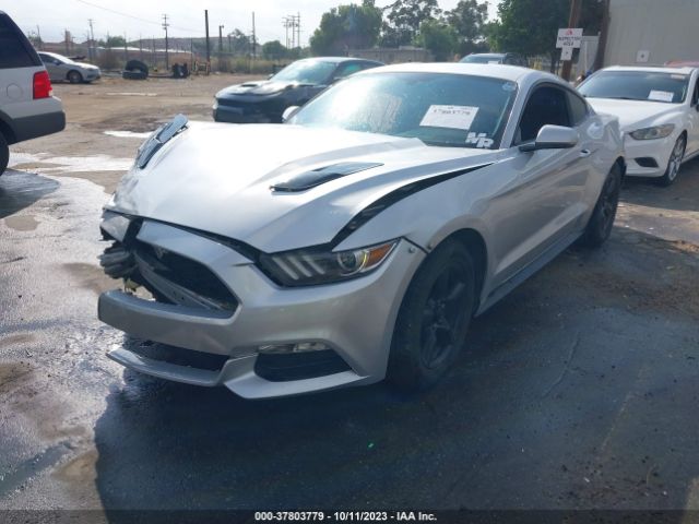 1FA6P8AM2F5388761 Ford Mustang V6
