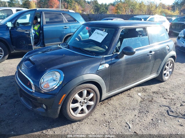 2008 MINI COOPER HARDTOP WMWMF73568TT93073 Photo 1