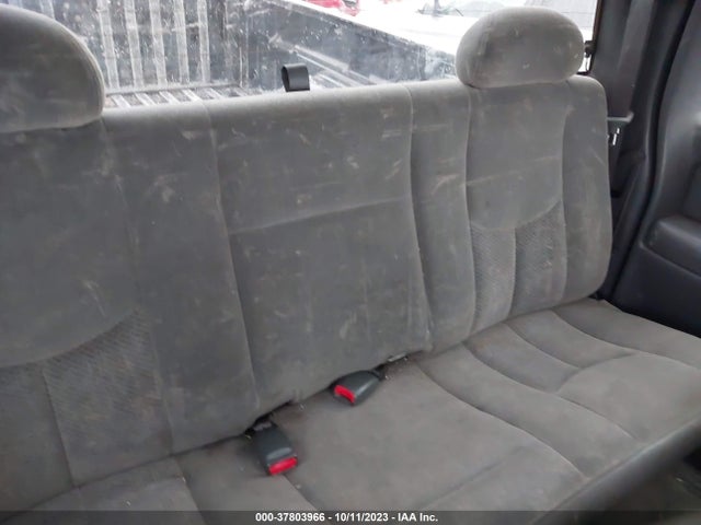 2004 CHEVROLET SILVERADO 1500 LS VIN: 2GCEC19T641206482