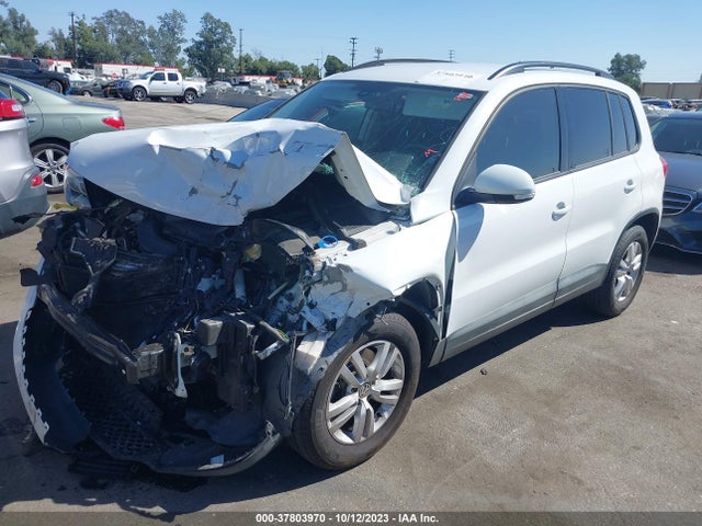 WVGAV7AX3HK006199 Volkswagen TIGUAN