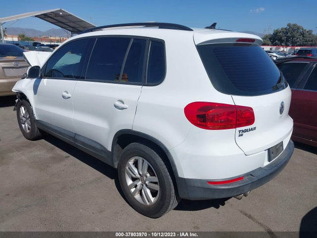 WVGAV7AX3HK006199 Volkswagen TIGUAN