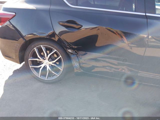 19UDE2F76LA003598 Acura Ilx Technology Package/premium Package