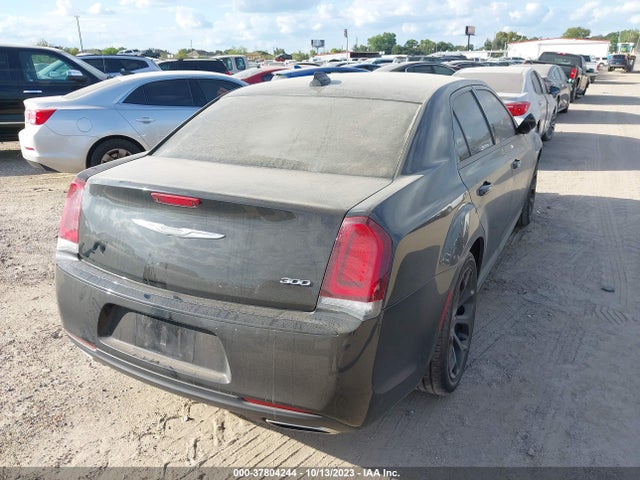 2C3CCAAG0KH602003 Chrysler 300 Touring