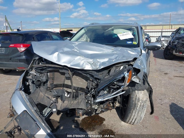 WVGEF9BP6GD008749 Volkswagen Touareg Lux