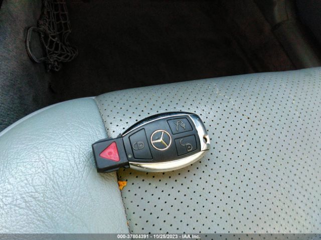 1999 MERCEDES-BENZ C-CLASS WDBHA24G8XA738120 Photo 10